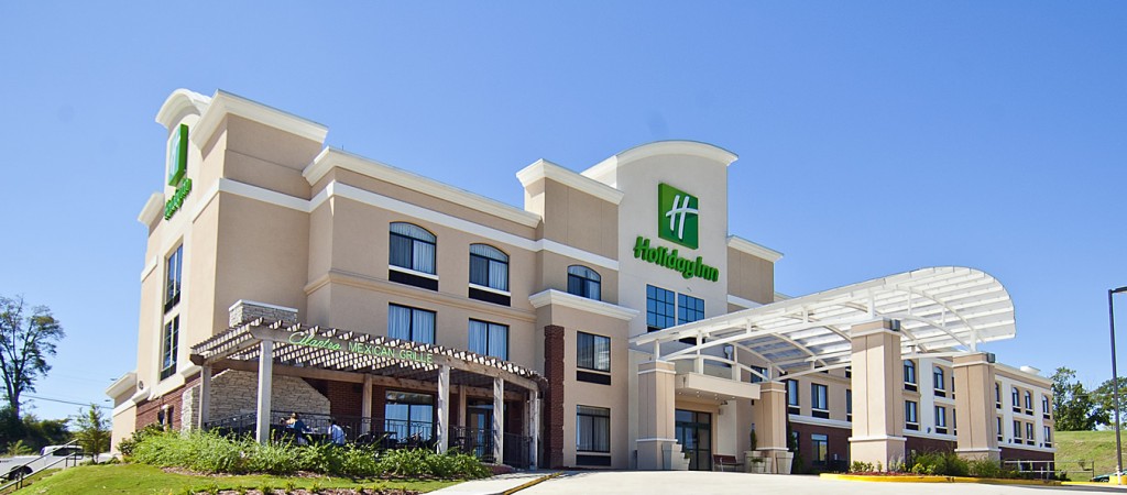 Holiday Inn
	            Vicksburg, MS .